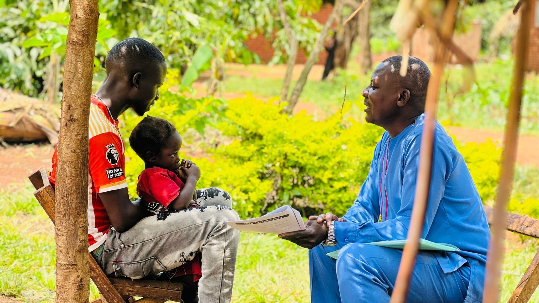 Model young fathers with their children (3)